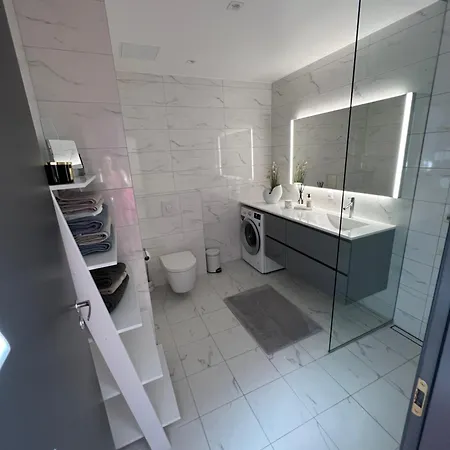 Tiiru Seaview With 50m2 Roof Terrace Apartamento Pärnu